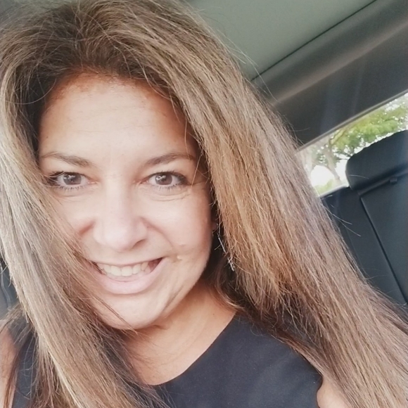 I have a variety of plus-size clothes and unique jewelry. Upcycle ❤️ - Picture 5 of 5